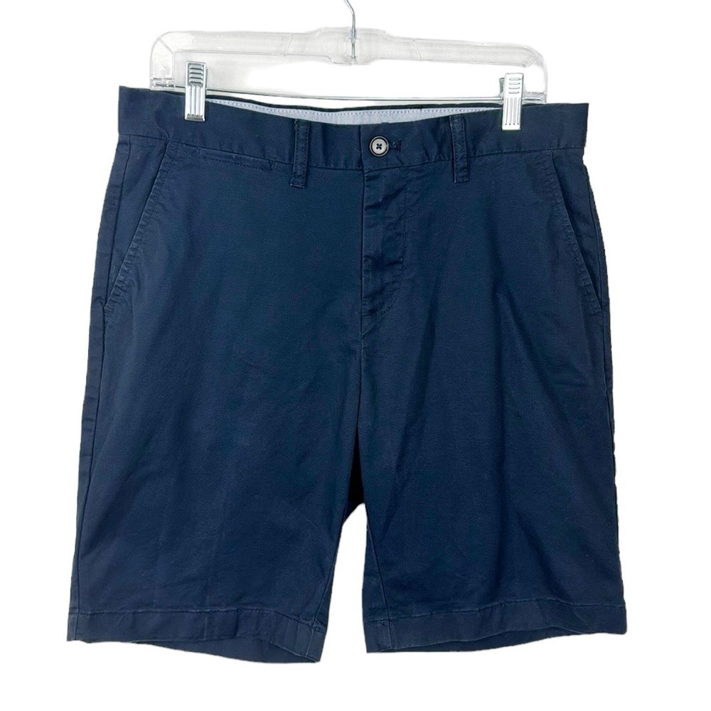 Tommy Hilfiger Chino Shorts Men's 32 Blue Zip‎ Flat Front Pockets Inseam 9.75"